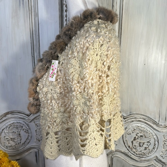 NWT Lovely Crochet Eyelash Yarn with Real Fur Neck Details Size Small - Picture 8 of 13